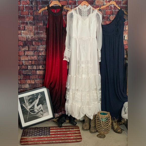 Meet your Posher, Bobby - Picture 9 of 14